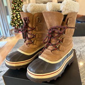 Sorel Women's Caribou Boots, Size 6.5, Velvet Tan